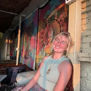 Cuidadora de Animales - Perros y Gatos