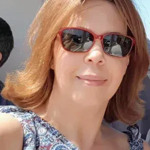 Dame de compagnie aide à domicile 