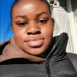 Baby sitter fiable de 17 ans à Bruxelles