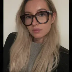 Je me propose en tant que pet situer à lyon ! 