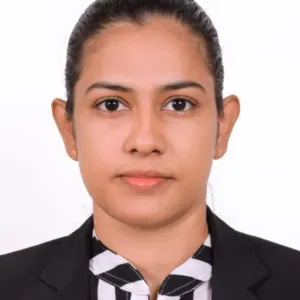  Une femme de ménage qui souhaite travailler à Paris