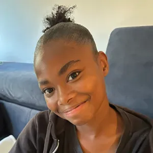 Baby-sitter sérieuse et motivée