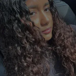 Étudiante sérieuse disponible pour garder vos enfants