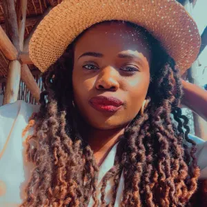 Compassionate and dedicated carer looking for a job