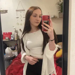 Baby-sitter avec de l'expérience 