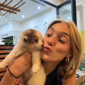 Pet-sitter passionnée et fiable à Paris