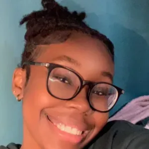 Baby-sitter débutante à orleans 