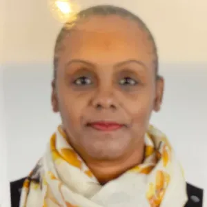 Experiência maior como housekeeping em hotéis 5*