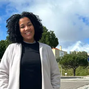 Cuidadora compassiva em Lisboa