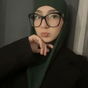 Baby-sitter sérieuse à Arles !