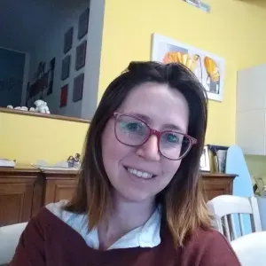Buongiorno sono Anna. Amo molto i bambini, ho molta esperien