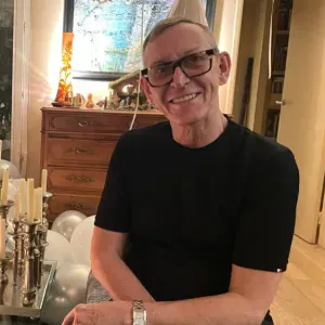 Aide à domicile pour personne âgée ou besoins spécifiques