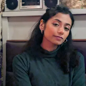 Pet-lover in Paris looking for opportunities 