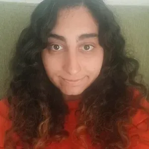 Caring pet sitter who is in love with cats and dogs