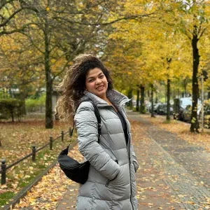 Reliable & Caring Multilingual Babysitter 