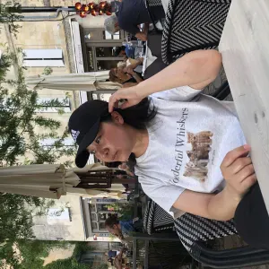 hello bonsior im dhalia 38 yo im active and energetic person