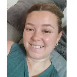 Je recherche une baby-sitter 