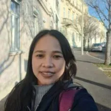 Available for pet sitting