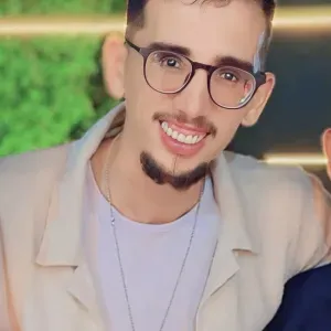 عامل نظافة من المغرب ومتاح للعمل