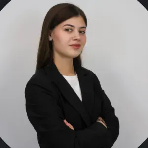 Étudiante pour cours particuliers et baby-sitting à Paris