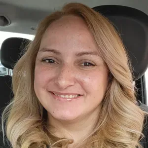 Babysitter com experiencia 