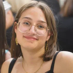 Cerco lavoro come babysitter a Massa Carrara