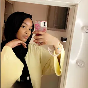 Tissia, baby-sitter de confiance – 3 ans d'expérience 🌸