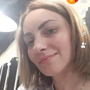 Addetta alle pulizie.stiro.....