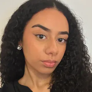 Baby-sitter sérieuse et attentionnée sur Rouen