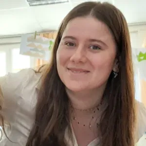 Baby-sitter expérimentée autour de Nantes