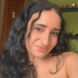 Canguro en la palma del condado