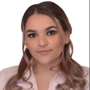 Cuidadora de personas mayores en Pamplona - España