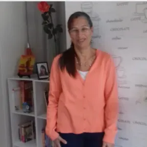 Nounou à domicile avec expérience à Angers