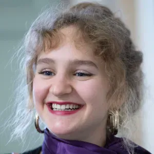 Prof donne cours français/ philo et aide aux devoirs