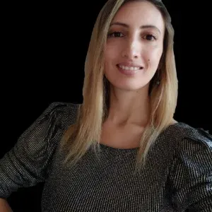 Puedo cuidar tus niños mientras estas ocupada