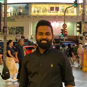 Addetto alle pulizie responsabile e amichevole a Padova