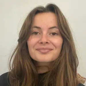 Baby-sitter sur Sèvremoine aide au devoirs ou activités 