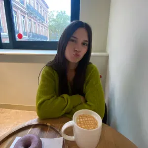 baby-sitter à Albi, ponctuelle, souriante, patiente.