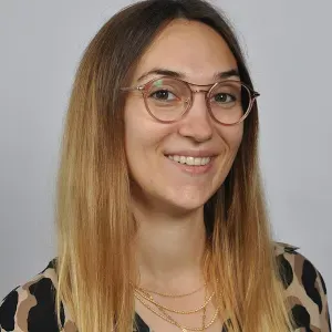 👶 Garde d'enfants ponctuelle – Soirs et week-ends