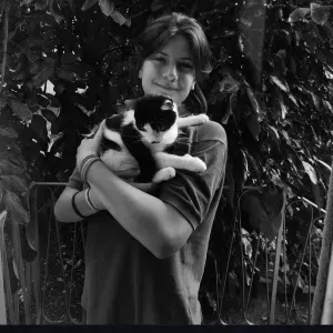 Cerco lavoro da per sitter a Modena 