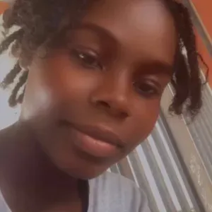Baby-sitter motivée pour les vacances à Cayenne