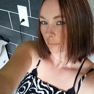 Je recherche une baby-sitter 