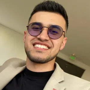 Cuidador y paseador de perros en Alicante