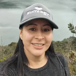 En prenant soin de votre animal avec beaucoup d'amour. !!!!