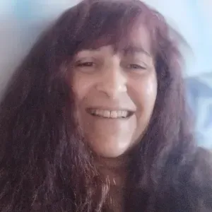 Addetta pulizie uffici o privati 