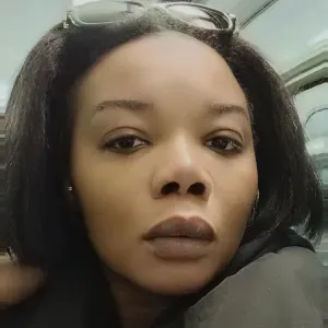 Nanny expérimentée – week-ends et sorties d'école