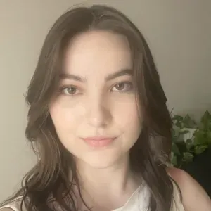 Baby-sitter étudiante à Paris 