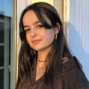 Baby-sitter sérieuse et bienveillante à Poitiers !