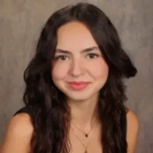 Prof particulier étudiante spécialisée en langues