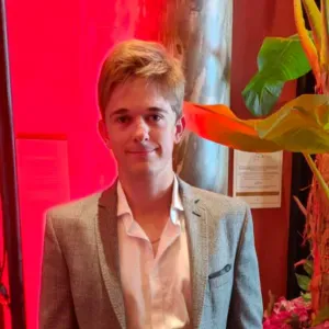 Étudiant en odontologie – Babysitting à Lille